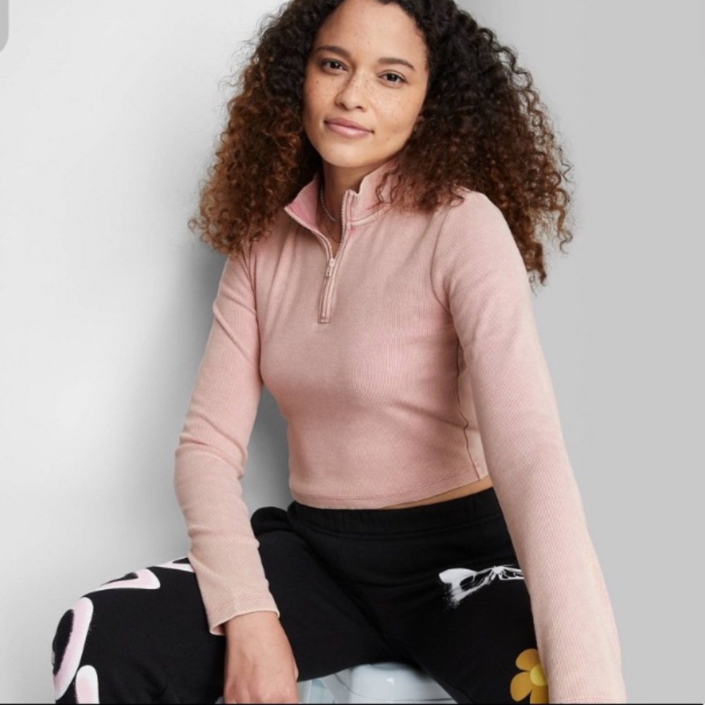 LARGE woman’s Long Sleeve Quarter Zip Tiny cropped t-shirt. Rose pink